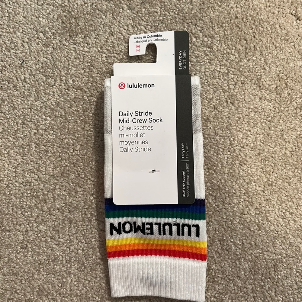 lululemon daily stride mid-crew socks (m)